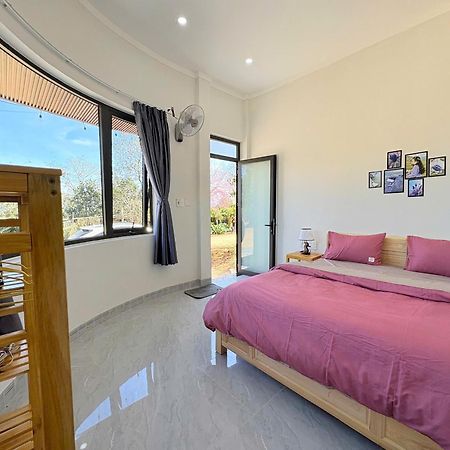 Homestay Nha Cua Gao Kon Tum Екстер'єр фото