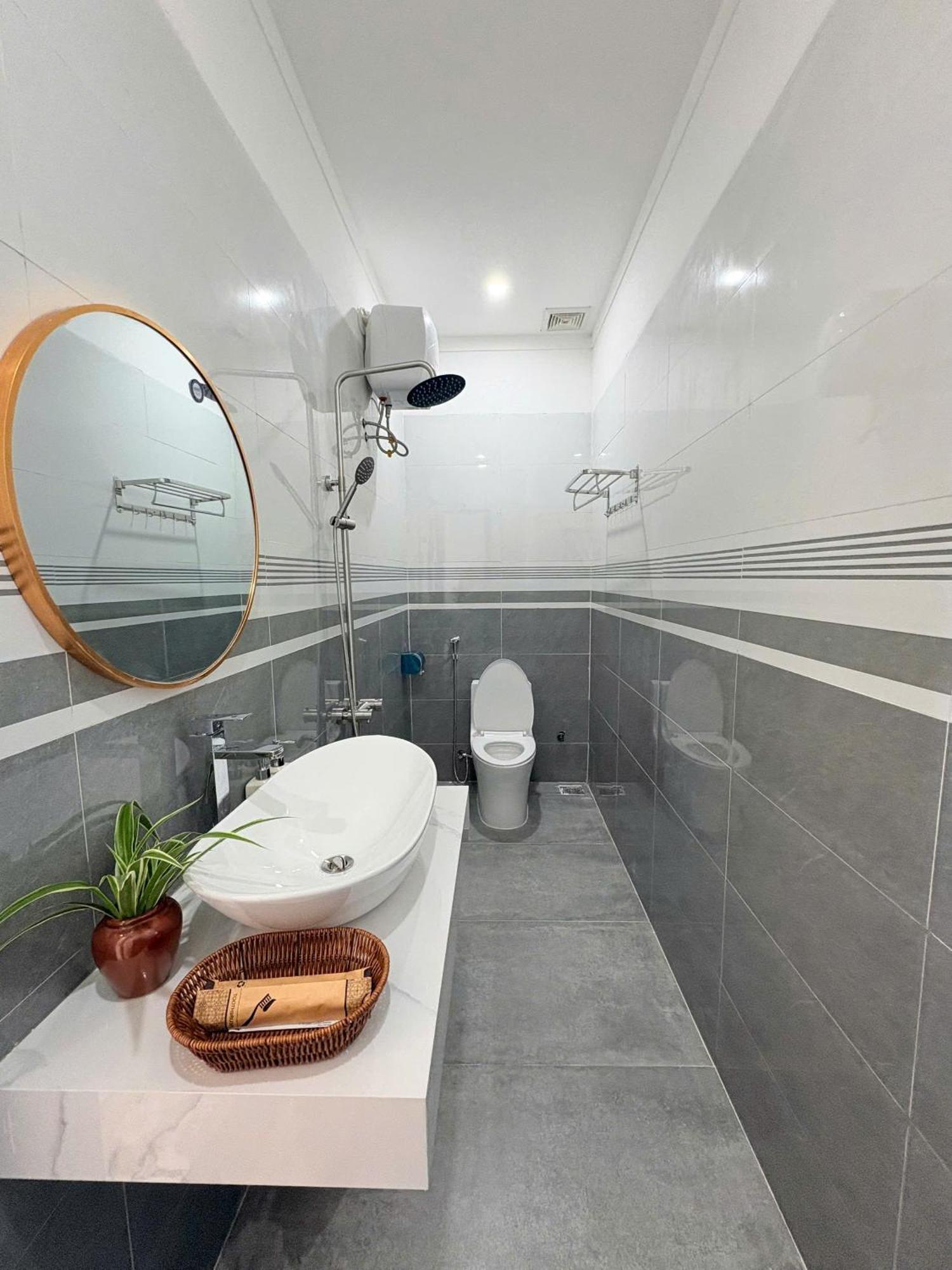 Homestay Nha Cua Gao Kon Tum Екстер'єр фото